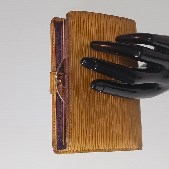Louis Vuitton Yellow Epi Leather Wallet - Picture 2 of 12